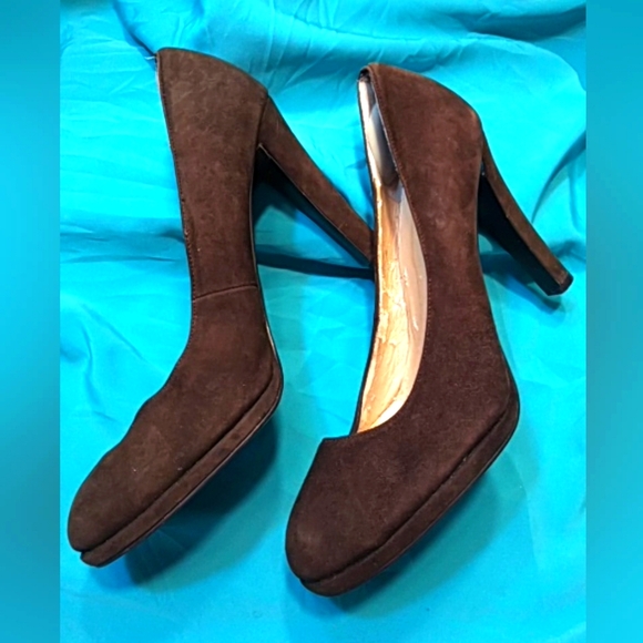 Colin Stuart Shoes - 🛍️ BUNDLE ONLY 🛍️ COLIN STEWART LADIES BROWN SUEDE HEELS